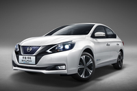 日産、中国で電気自動車版「シルフィ」の生産を開始