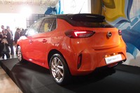 「コルサ」についてはピュアEVの展開も予定されている。