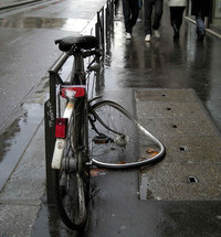 ポップアートか、残骸か。