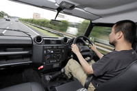 ランドローバー・ディフェンダー 110 XS SW（4WD/6MT）【試乗記】の画像