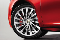 アルファの「ジュリエッタ」に新グレードが追加の画像