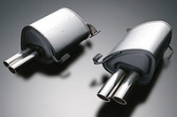 STIのマフラーで「スバル・レガシィ」のサウンドを心地よくの画像