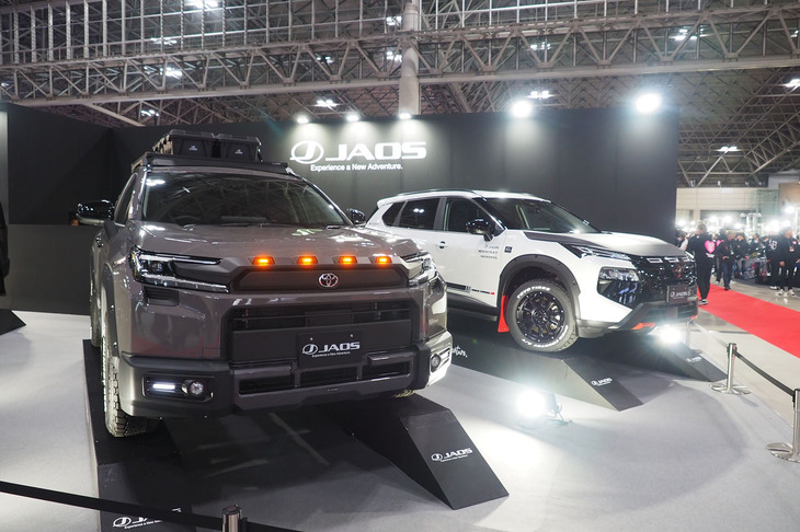 トヨタRAV4アドベンチャー JAOSスタイル