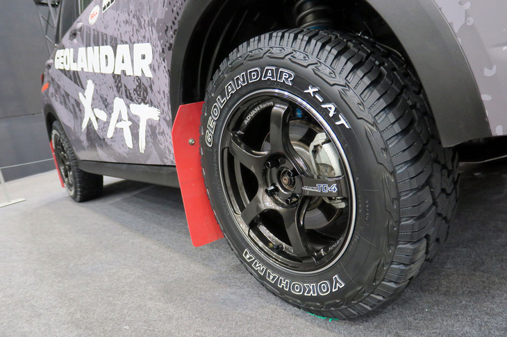 トヨタ・ライズ（「ヨコハマ・ジオランダーX-AT」装着車）