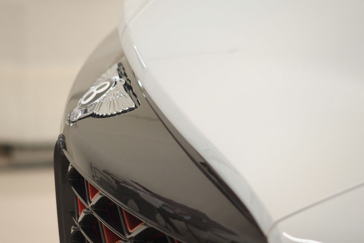 ベントレー・マリナー バトゥール（フロントエンブレム）