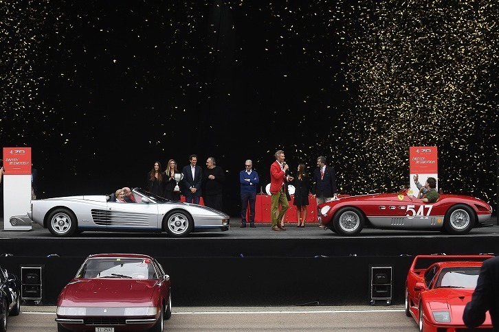 コンクールデレガンスの様子。