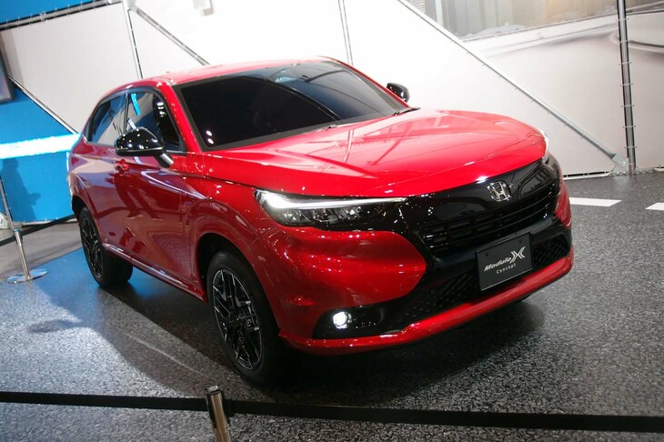 ホンダ・ヴェゼルe：HEVモデューロXコンセプト