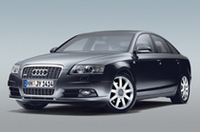 「アウディ A6サルーン」の装備を充実