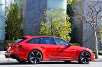 現行型「RS 6」のボディータイプは「アバント」と名づけられたワゴンのみ。セダンバージョンは海外でも存在しない。