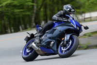 ヤマハYZF-R7 ABS