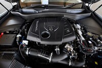 2リッターで最高出力330PSと、リッターあたり165PSのパフォーマンスを誇る「レヴァンテGT」。SOHCのガソリンターボエンジンにベルトスタータージェネレーターが組み合わされる。