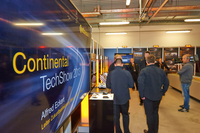 ドイツ・ハノーバーにあるテストコース「コンチドローム」で3日間にわたり開催されたコンチネンタルの「TechShow 2013」。ヨーロッパだけでなく、アメリカ、アジアなどから大勢のジャーナリストが詰めかけた。