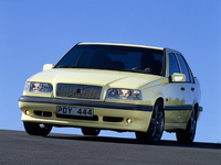 「850シリーズ」は1991年に発表された。（写真＝VOLVO）