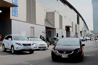 「ホンダFCXクラリティ」に乗れるなんて……。こんな機会はめったにない。