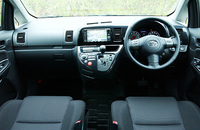 トヨタ・ウィッシュZ（CVT）【ブリーフテスト】の画像