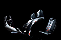 トヨタ、新型ハッチバック2台をお化粧して出展【東京オートサロン07】の画像