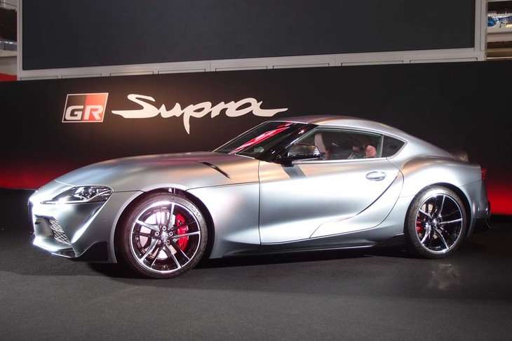 トヨタ初のマットカラー「マットストームグレーメタリック」をまとう最上級グレード「RZ」。その2019年度生産分は、わずか24台の限定販売となる。