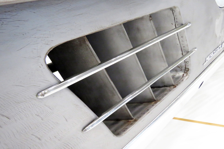 メルセデス・ベンツ300SL（1957年）／シルバースター