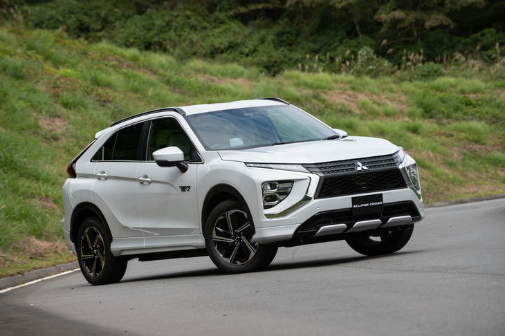 三菱エクリプス クロス（プラグインハイブリッドモデルのプロトタイプ）