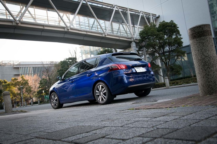 プジョー308アリュールBlueHDi