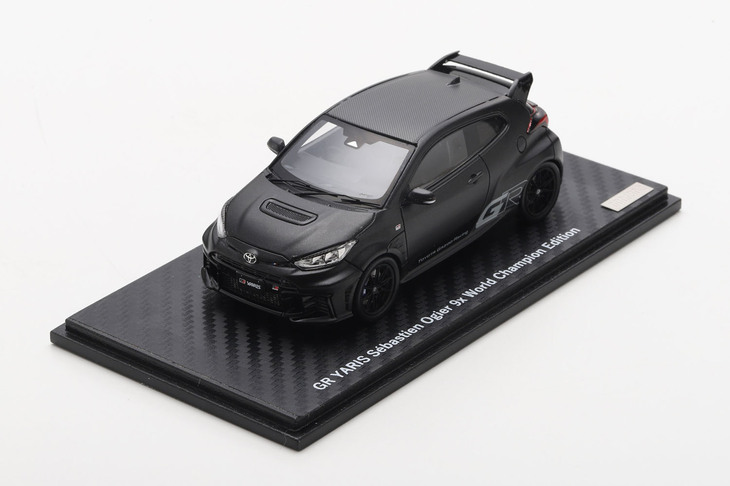 1/43スケールのモデルカー。
