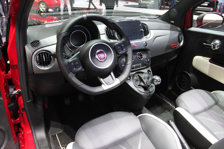 フィアット500S カブリオ