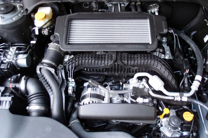 スバル・レガシィ アウトバックX-BREAK EX（エンジン）