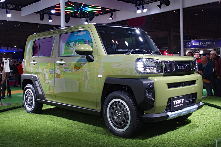 2020年の東京オートサロンに出展された「TAFTコンセプト」。きらびやかなメッキグリルは、市販モデルでもディーラーオプションの「メッキパック」に受け継がれている。