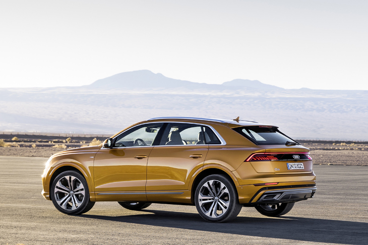 アウディの最上級SUV「Q8」は、2018年6月に中国の深センでデビューを飾った。日本市場には2019年初めの導入が見込まれている。