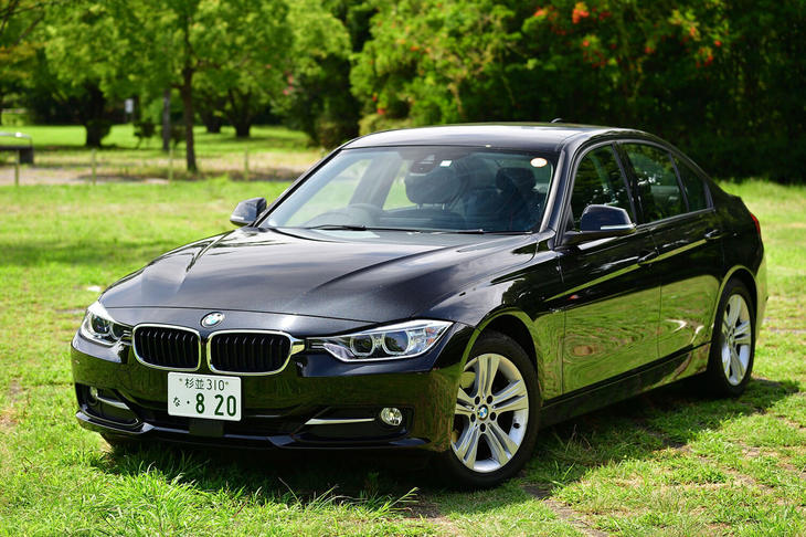 筆者の愛車“エリート特急”こと「BMW 320d」。