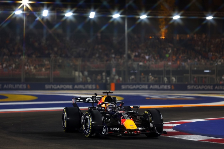 F1第17戦シンガポールGPで優勝したレッドブル・レッドブル・フォードのマックス・フェルスタッペン。（Photo=Getty Images / Red Bull Content Pool）
