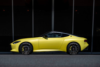 日産が「フェアレディZ プロトタイプ」を発表　伝統のロングノーズにV6ターボを搭載の画像