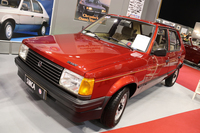 いきなり1983年「タルボ・ホライズン プレミアム」が。1.6リッターのFF車である。