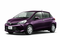 特別仕様車「ヴィッツF“Smart Style”」（1.3リッターFF）。外板色はボルドーマイカメタリック。
