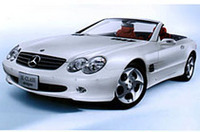 日本発売50周年記念モデル、「メルセデス・ベンツSL」に「デジーノ」の画像