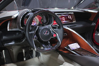 クーペの理想型を示す「レクサスLF-LC」【デトロイトショー2012】の画像