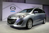 新型「マツダ・プレマシー」がデビューの画像