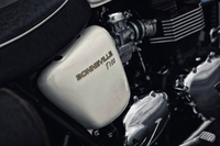 第2回：250ccのスクーターから2300ccのクルーザーまで輸入バイク チョイ乗りリポート（後編）の画像