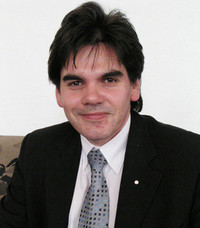 DSGのエンジニア、ミハエル・シェーファーさん。