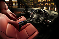 「ツーリングワゴン 2.0GT プレミアムレザーリミテッド」の内装。