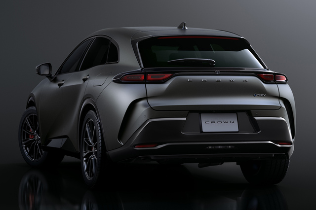 トヨタ・クラウン スポーツ」にマットカラーの特別仕様車が登場