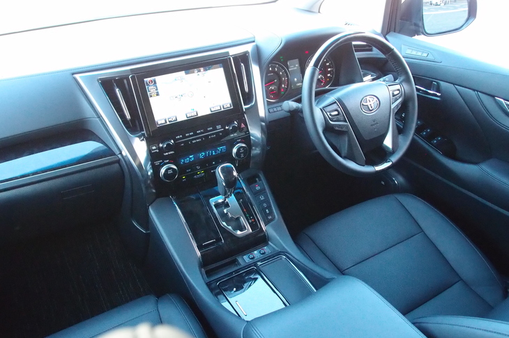 アルファードSC（インストゥルメントパネル）