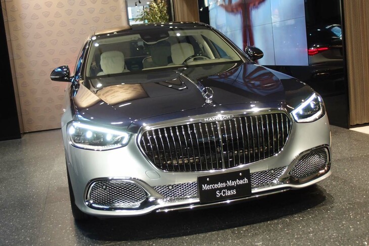 メルセデス・マイバッハS680 4MATICエディション100（フロントまわり）