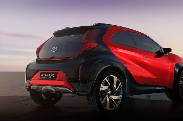 トヨタ・アイゴXプロローグ（エクステリア）