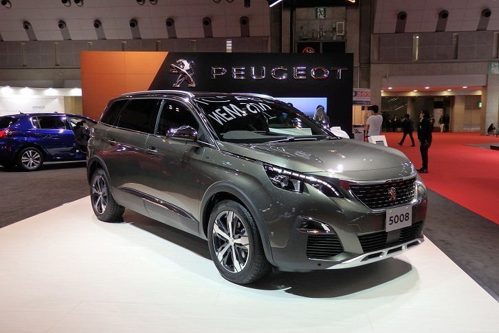 プジョー5008