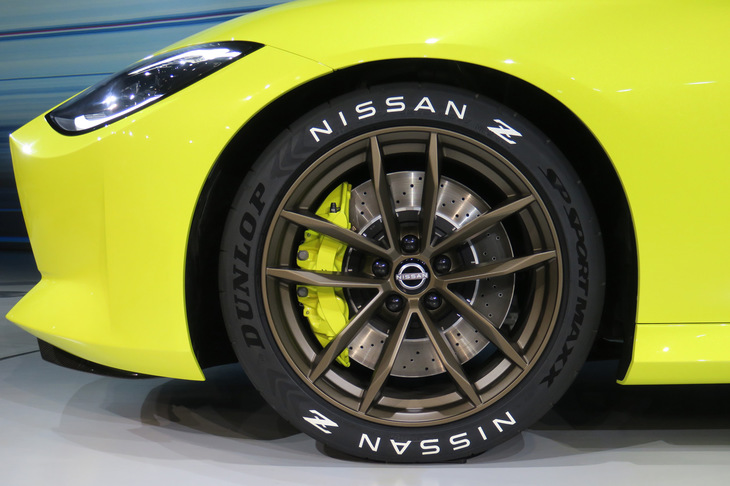 日産フェアレディZ プロトタイプ（タイヤ＆ホイール＜フロント＞）