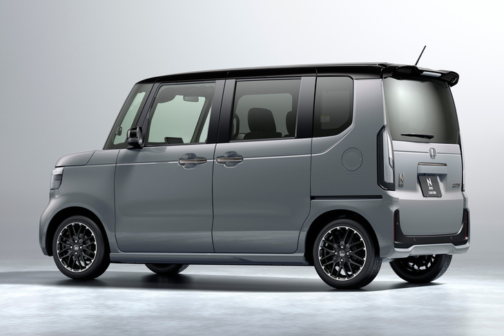 N-BOXカスタム ターボ コーディネートスタイル