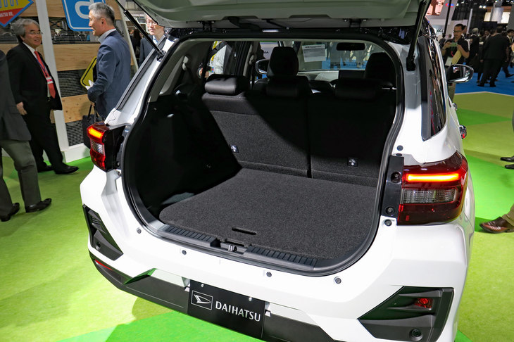 新型コンパクトSUV