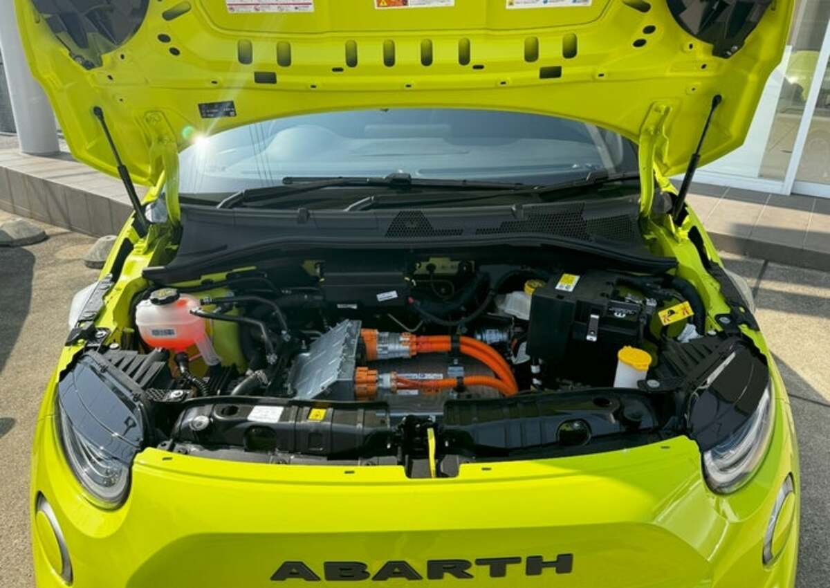 img_7617176ae2810a95043f4f6592