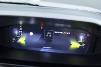 表示パターンだけでなく、写真で黄色になっているアクセントカラーもさまざまに変更できる。